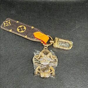 ✅ PRICE IS FIRM ✅ FASHION Crystal Charm Keychain with Gold and Orange Accents